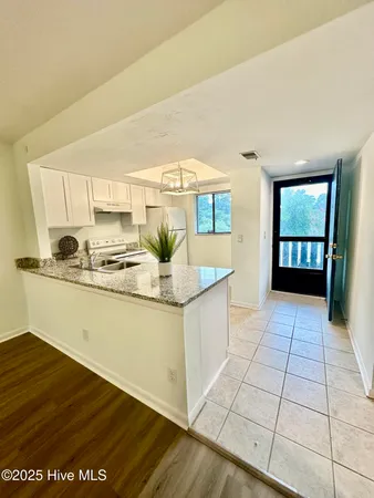 $1,450 | 4451 Holly Tree Road, Wilmington, NC 28412