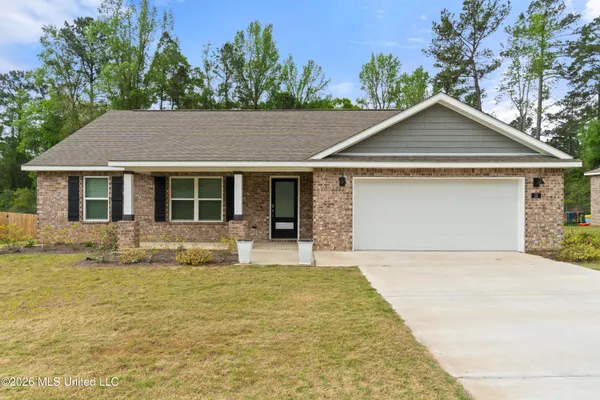 $274,900 | 13 Vermont Drive, Petal, MS 39465