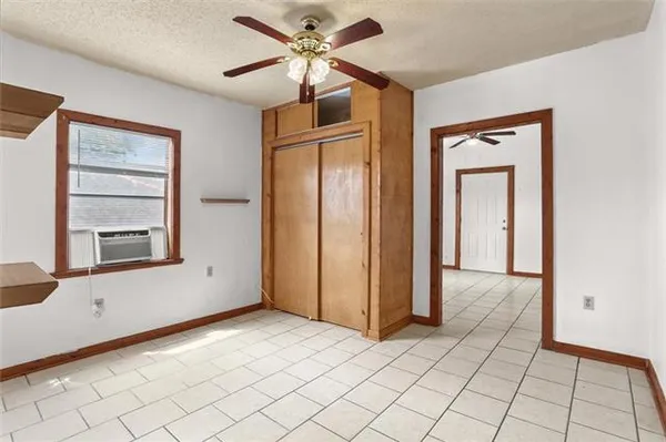 $1,200 | 623 Alvar Street, Unit 2, New Orleans, LA 70117