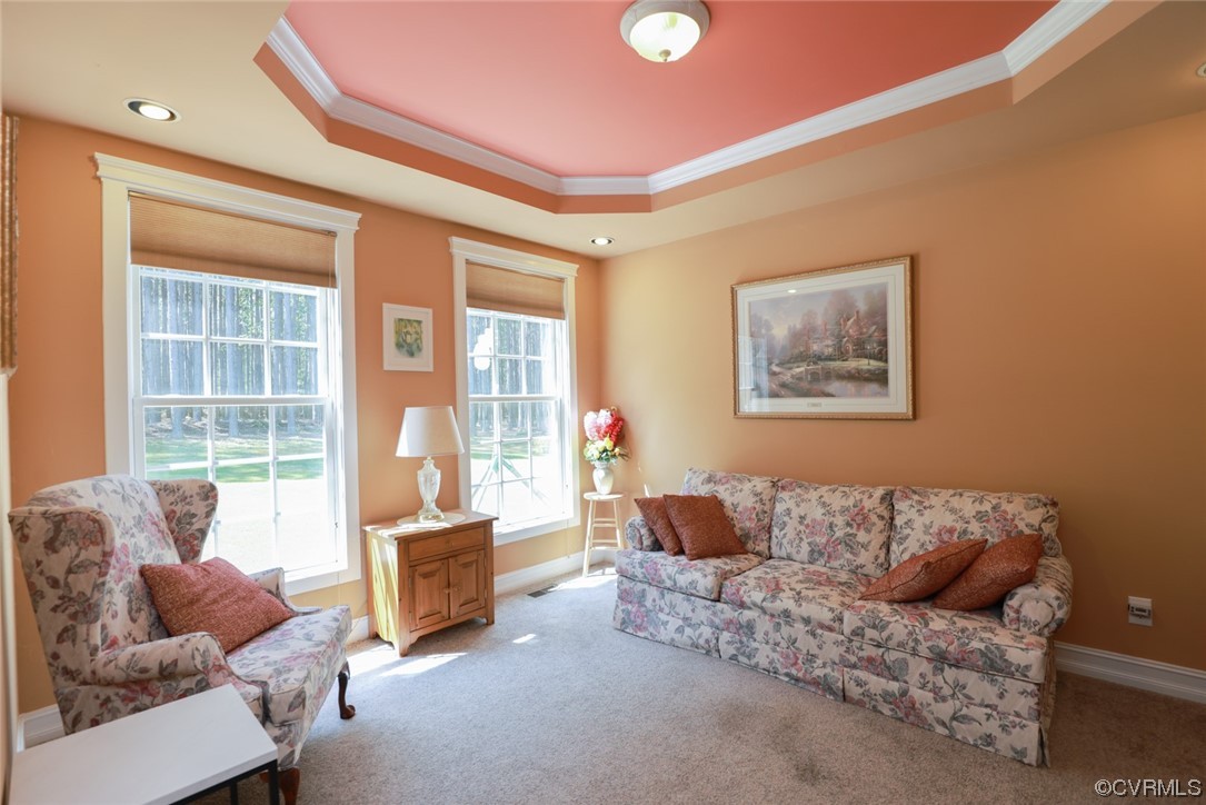 85 Rubermont Road Victoria, VA 23974 - Photo 5 of 49 a living room with furniture and a window