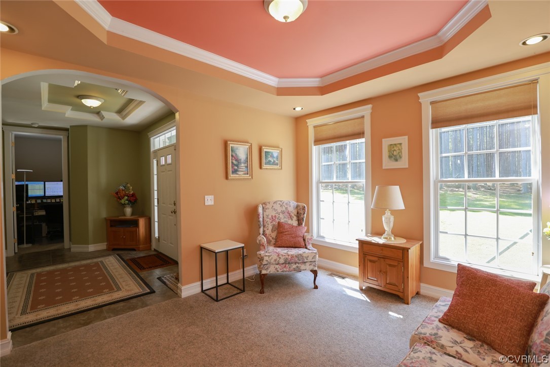 85 Rubermont Road Victoria, VA 23974 - Photo 6 of 49 a living room with furniture and a window