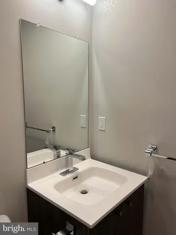 $329,000 | 4217 Chestnut Street, Unit 206, Philadelphia, PA 19104