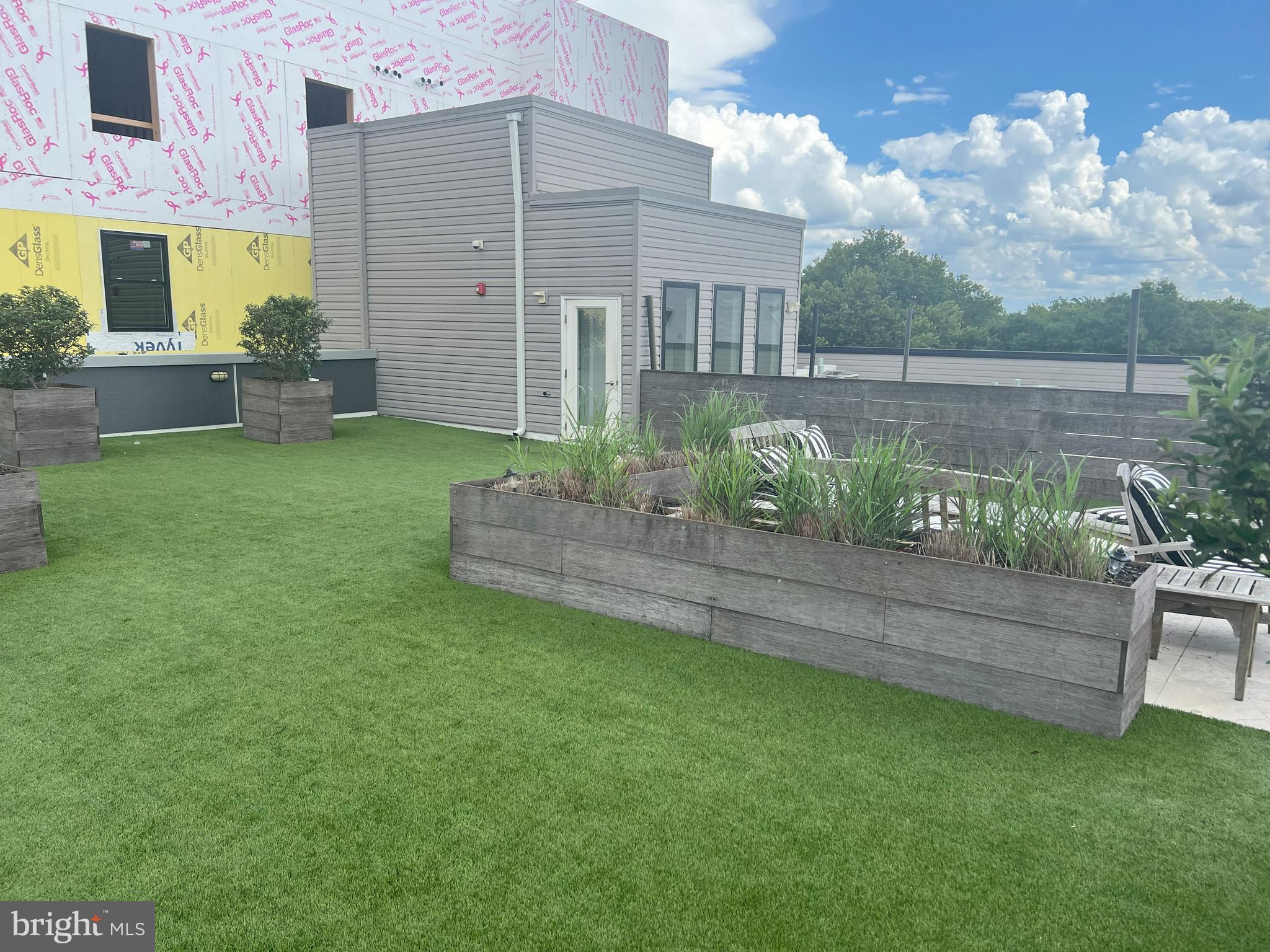 4217 Chestnut Street, Unit 206 Philadelphia, PA 19104 - Photo 12 of 15