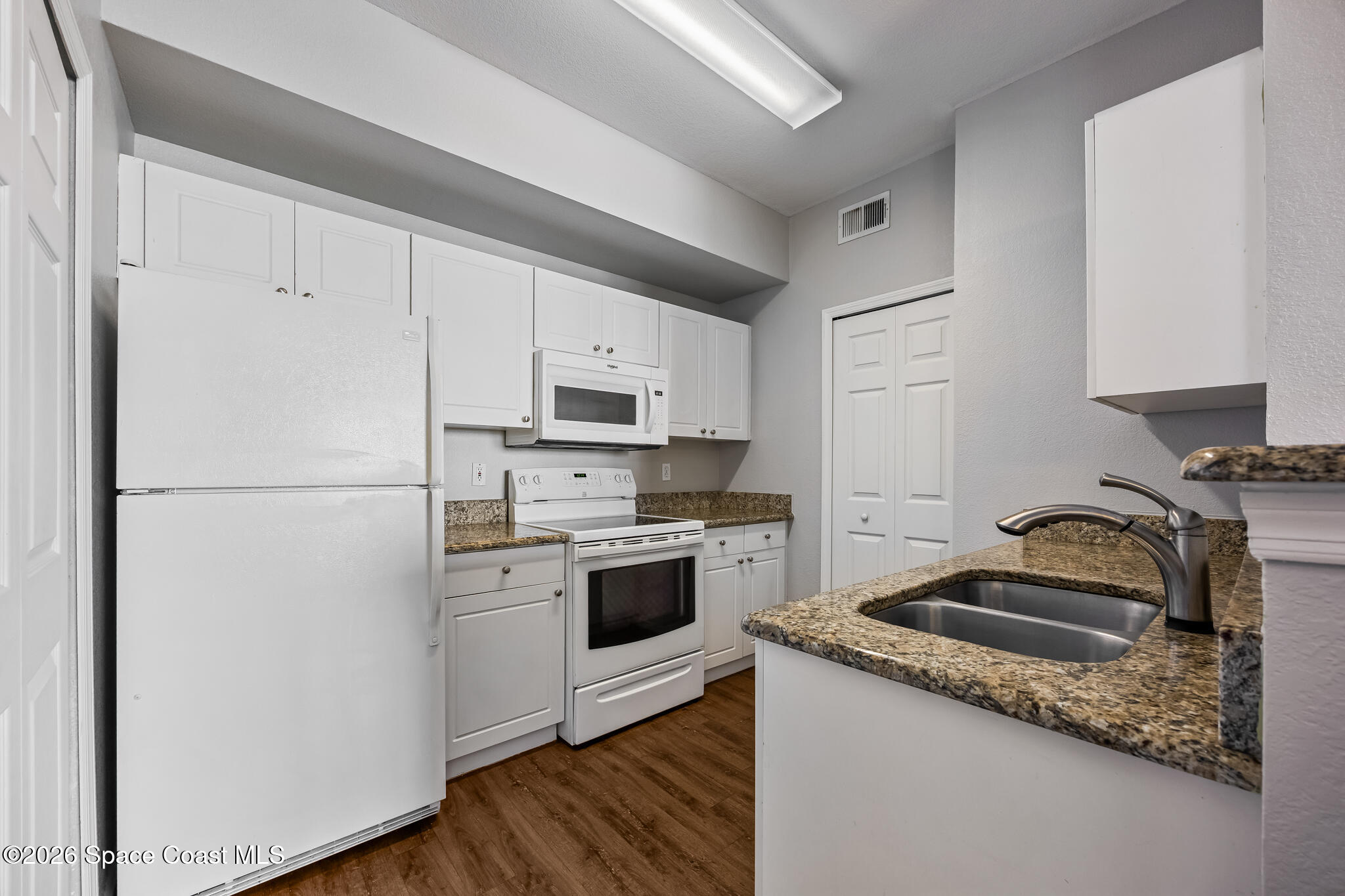 5673 Star Rush Drive, Unit 106 Melbourne, FL 32940 - Photo 17 of 18 a-09