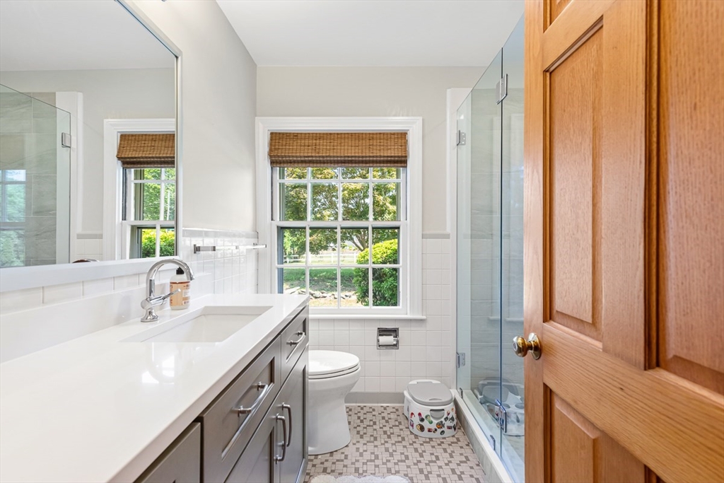355 Pearse Road Swansea, MA 02777 - Photo 25 of 42 Gallery Image 25