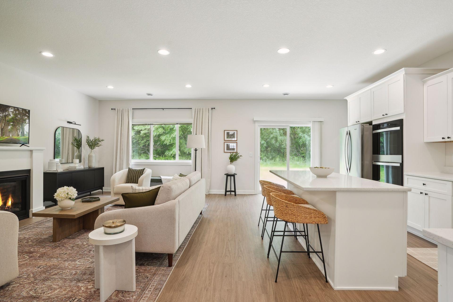 710 South Division Street Roberts, WI 54023 - Photo 12 of 36