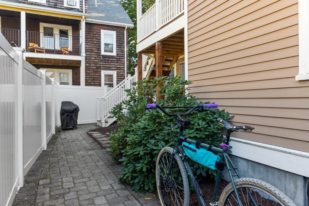 20 Cuba Street, Unit 2 Watertown, MA 02472 - Photo 21 of 24