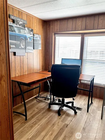 $95,000 | 2240 West Broadway Avenue, Unit 204, Moses Lake, WA 98837