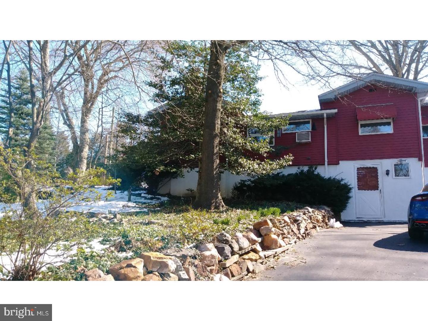 300 Valley View Road Springfield, PA 19064 - Photo 23 of 25 Exterior Side