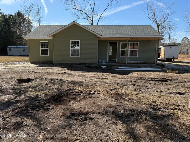 $209,900 | 125 Ginn Altman Avenue, Hampton, SC 29924