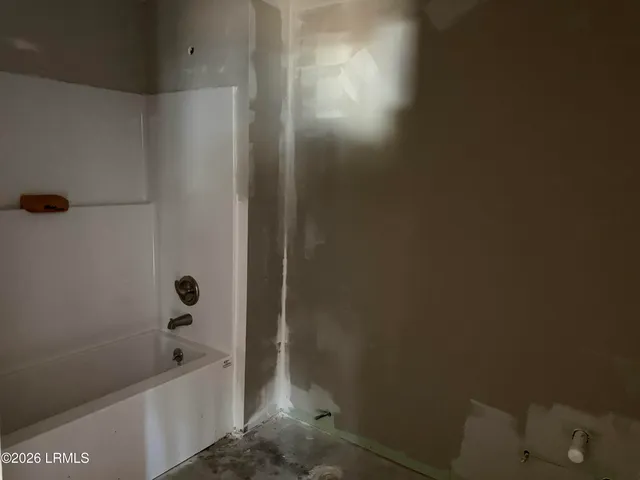 $209,900 | 125 Ginn Altman Avenue, Hampton, SC 29924