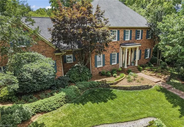 $835,000 | 1457 Ridgemere Lane, Winston-Salem, NC 27106