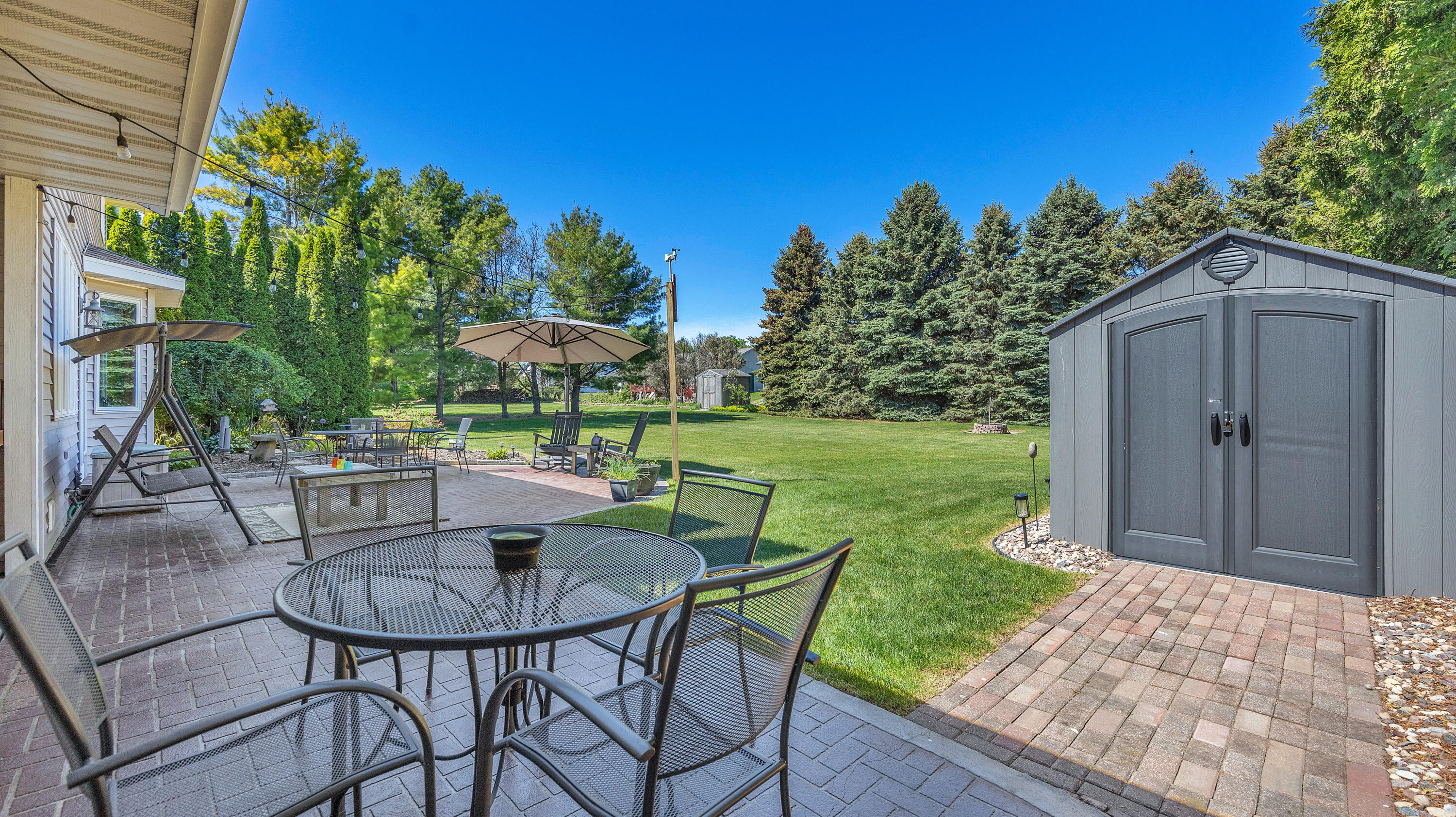 5118 Moenning Road Sheboygan, WI 53081 - Photo 32 of 42 Patio
