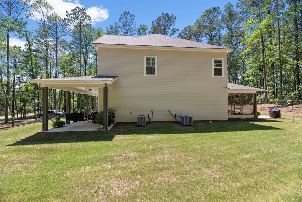 5730 Lower Blue Springs Road Hamilton, GA 31811 - Photo 4 of 40 View of Exterior from Right Side
