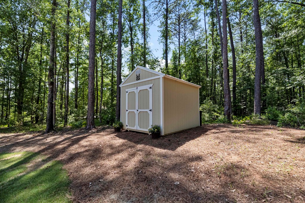 5730 Lower Blue Springs Road Hamilton, GA 31811 - Photo 8 of 40 10x12 Shed