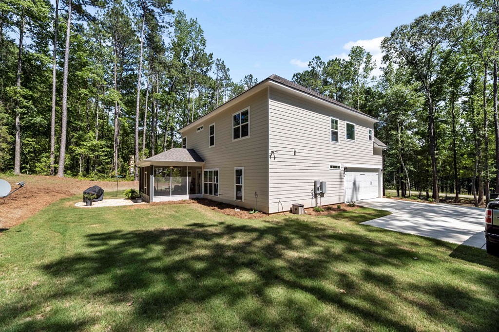 5730 Lower Blue Springs Road Hamilton, GA 31811 - Photo 9 of 40 View of Exterior from Left Rear