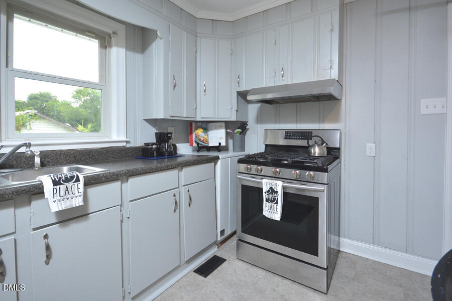 138 Gibson Road Mebane, NC 27302 - Photo 10 of 32 DSC_7438