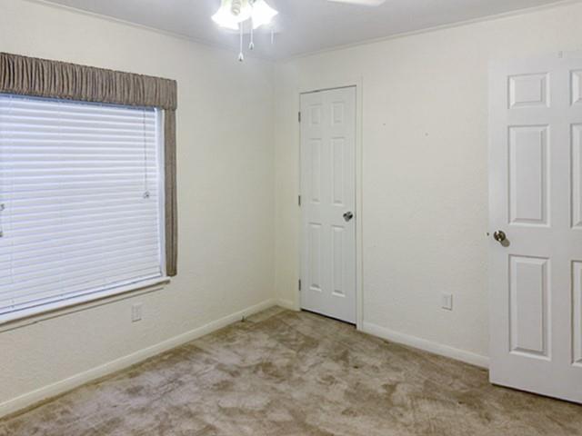 455 Hughes Cemetery Road Italy, TX 76651 - Photo 20 of 40 a view of an empty room with a window