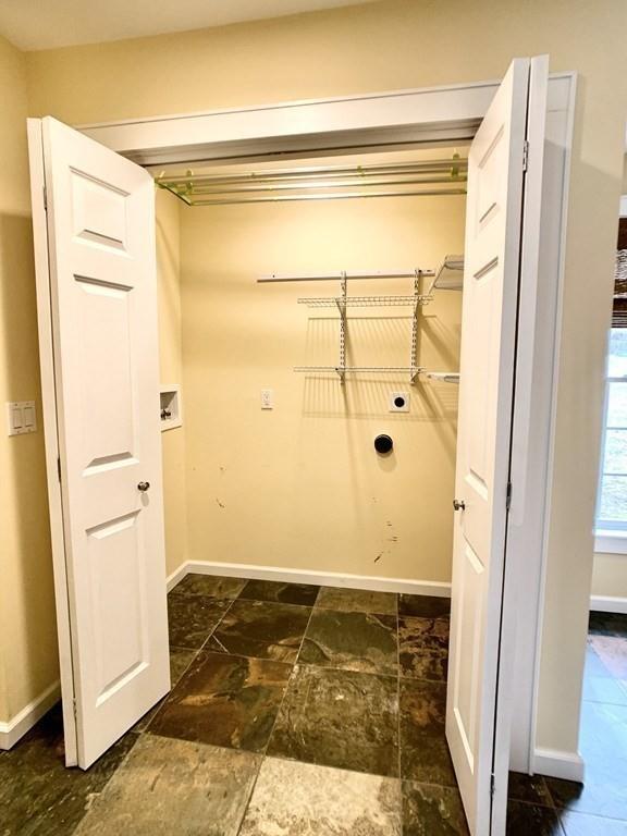 65 Logtown Road Amherst, MA 01002 - Photo 19 of 40 Gallery Image 19