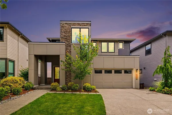 $2,690,000 | 510 Viewcrest Drive Northwest, Issaquah, WA 98027
