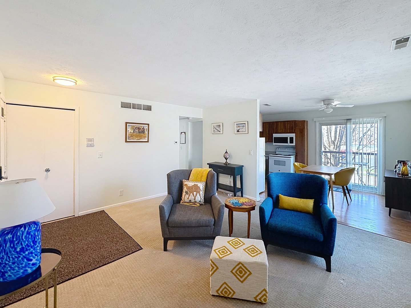 1816 53rd Street, Unit 9 Moline, IL 61265 - Photo 5 of 16