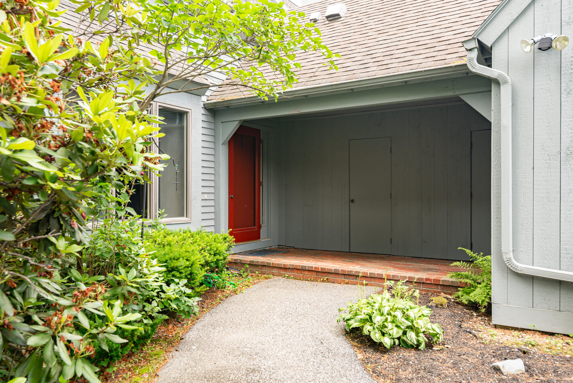 7 Wonderbrook Drive, Unit 7 Kennebunk, ME 04043 - Photo 8 of 16 ext-5 (1)