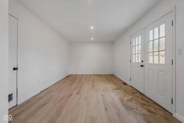 $269,900 | 2815 Yellowwood Court, Columbus, IN 47203