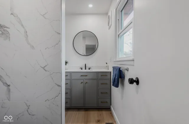 $269,900 | 2815 Yellowwood Court, Columbus, IN 47203