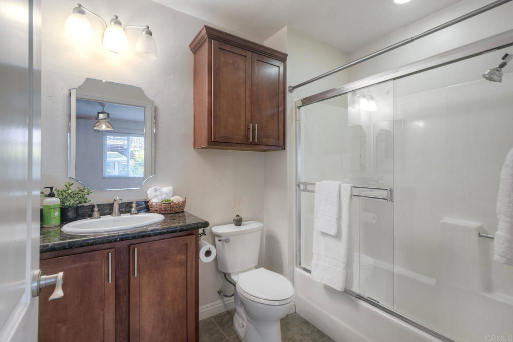 407 Sea Cliff Way Oceanside, CA 92056 - Photo 15 of 32