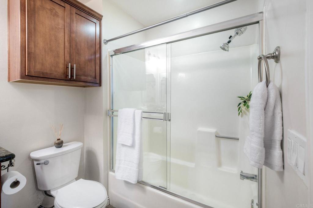 407 Sea Cliff Way Oceanside, CA 92056 - Photo 16 of 32