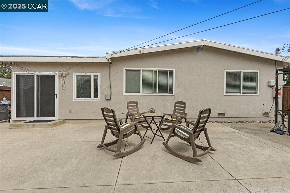 3034 Parker Road Richmond, CA 94806 - Photo 27 of 35