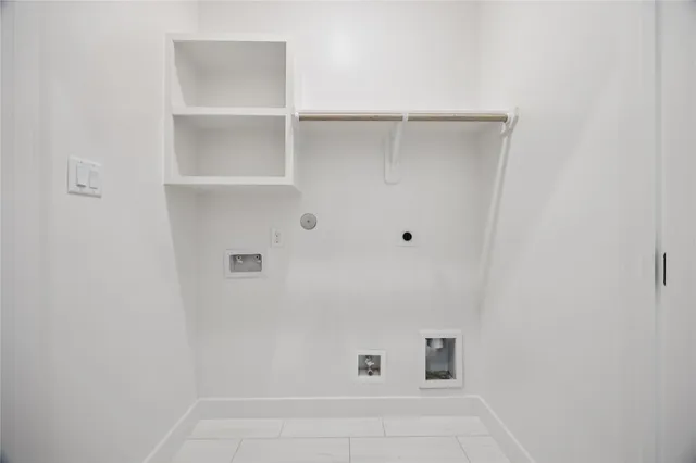 $2,750 | 2810 Mills Street, Houston, TX 77026