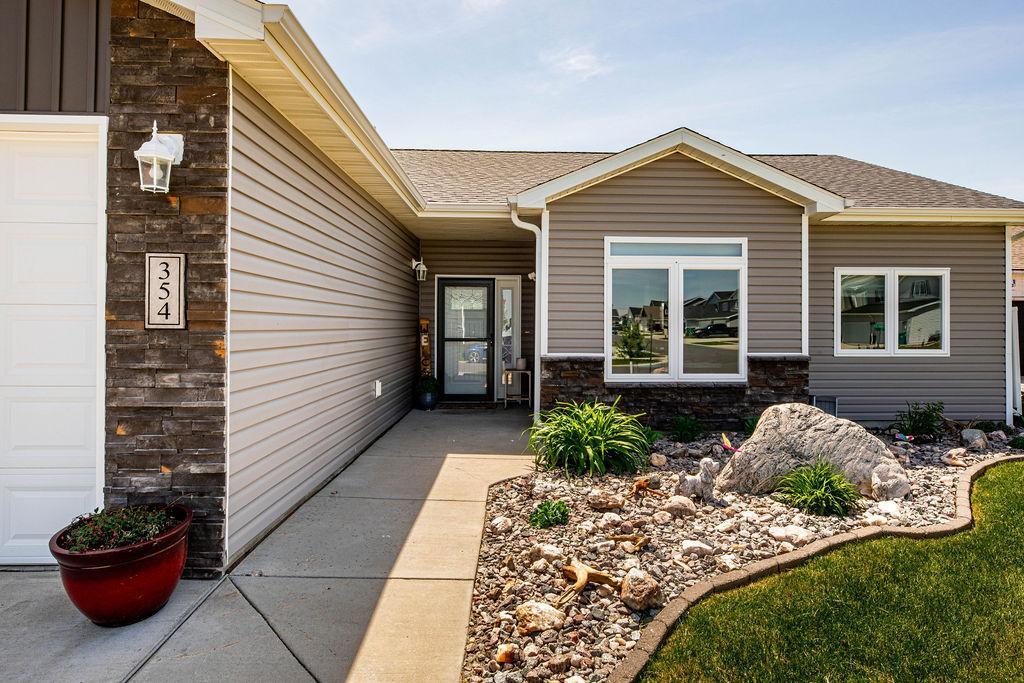 354 Spruce Street Mapleton, ND 58059 - Photo 2 of 16