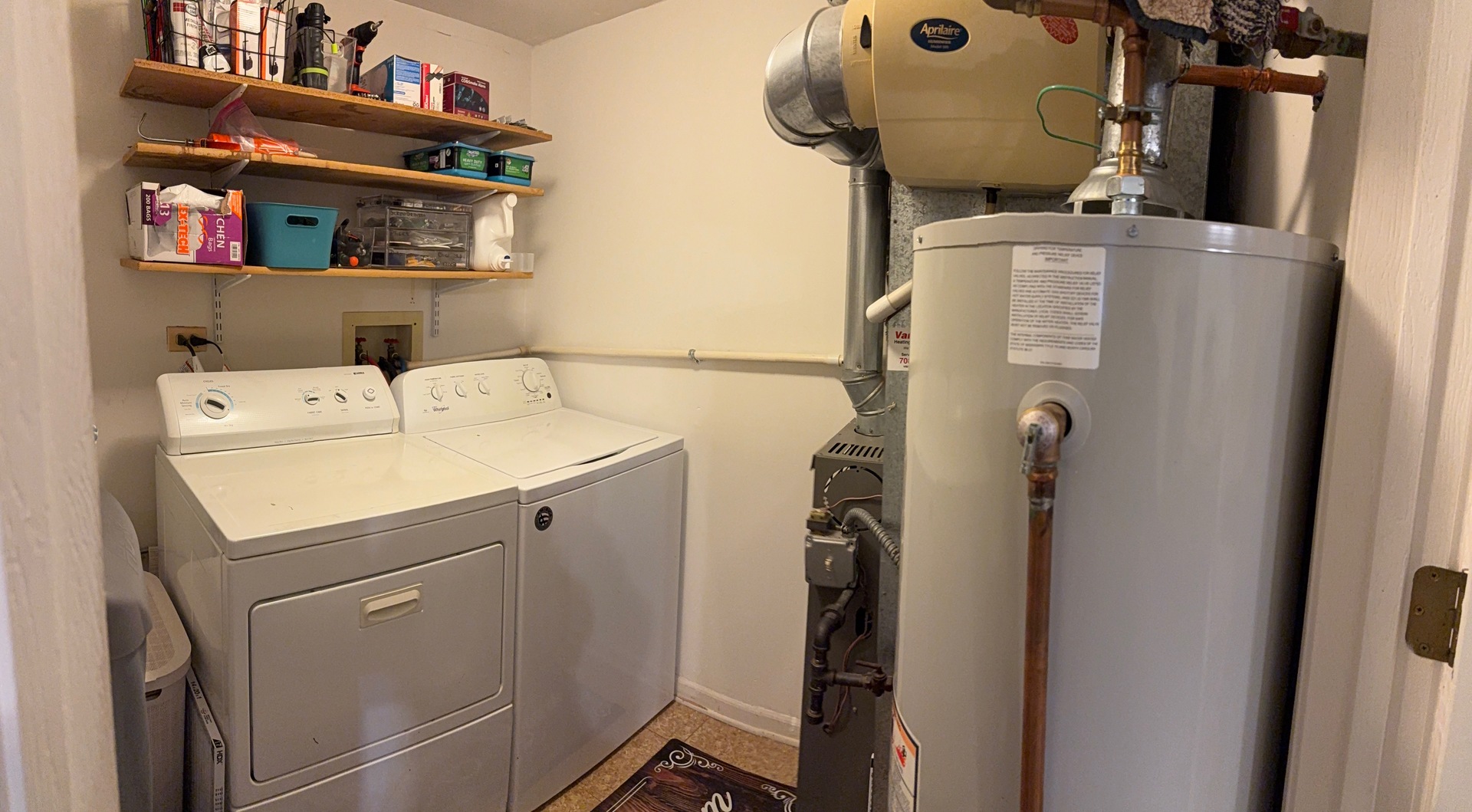 18135 Martin Avenue, Unit 2SW Homewood, IL 60430 - Photo 17 of 18 a utility room with dryer and washer
