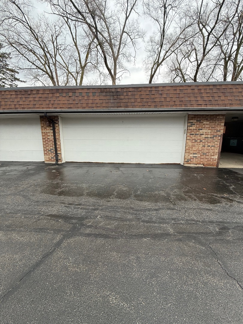 18135 Martin Avenue, Unit 2SW Homewood, IL 60430 - Photo 18 of 18 a view of wooden floor