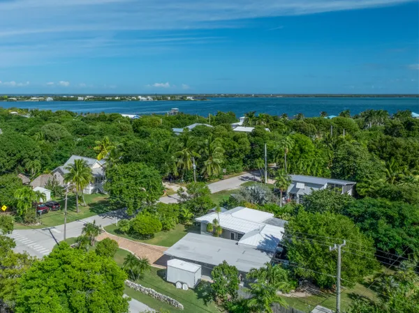 $678,000 | 30416 Coconut Highway, Big Pine Key, FL 33043