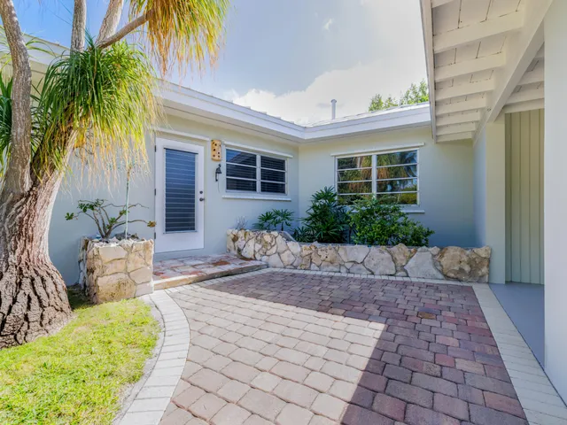 $718,000 | 30416 Coconut Highway, Big Pine Key, FL 33043