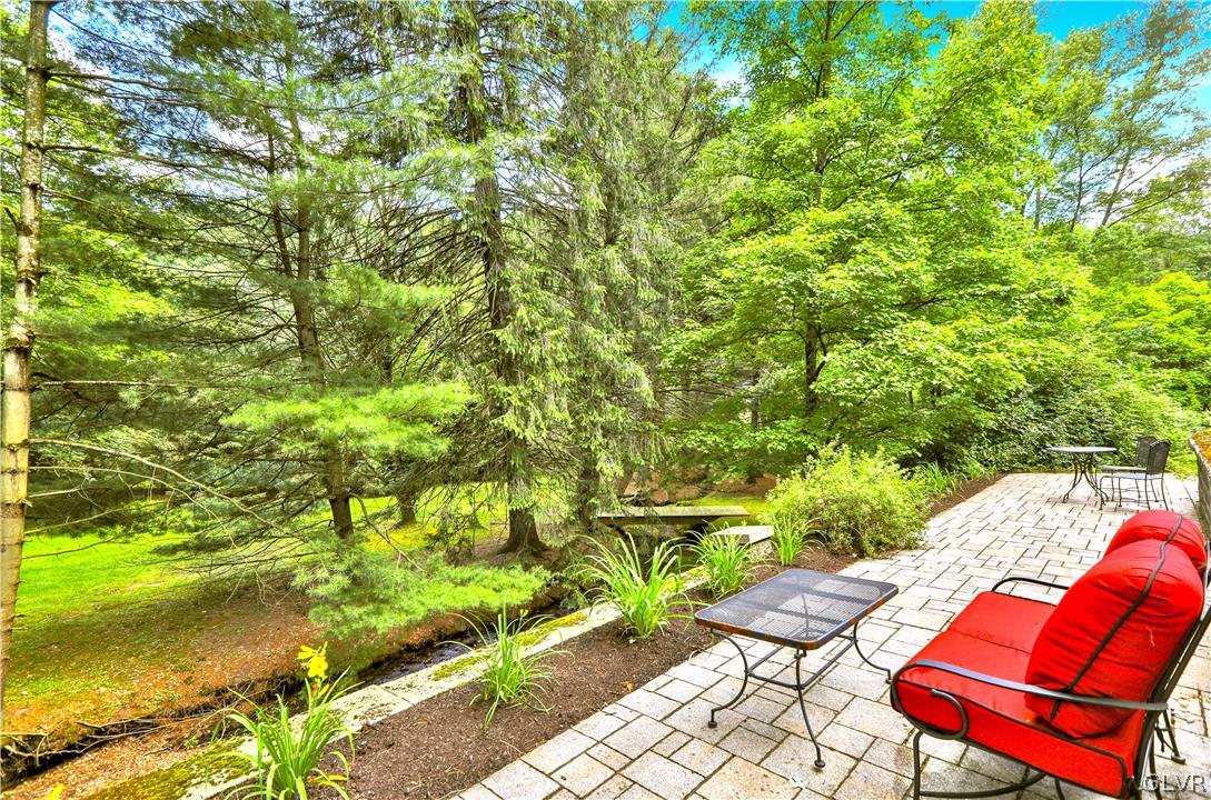 46 Hickory Road Mohnton, PA 19540 - Photo 8 of 50 Gallery Image 8