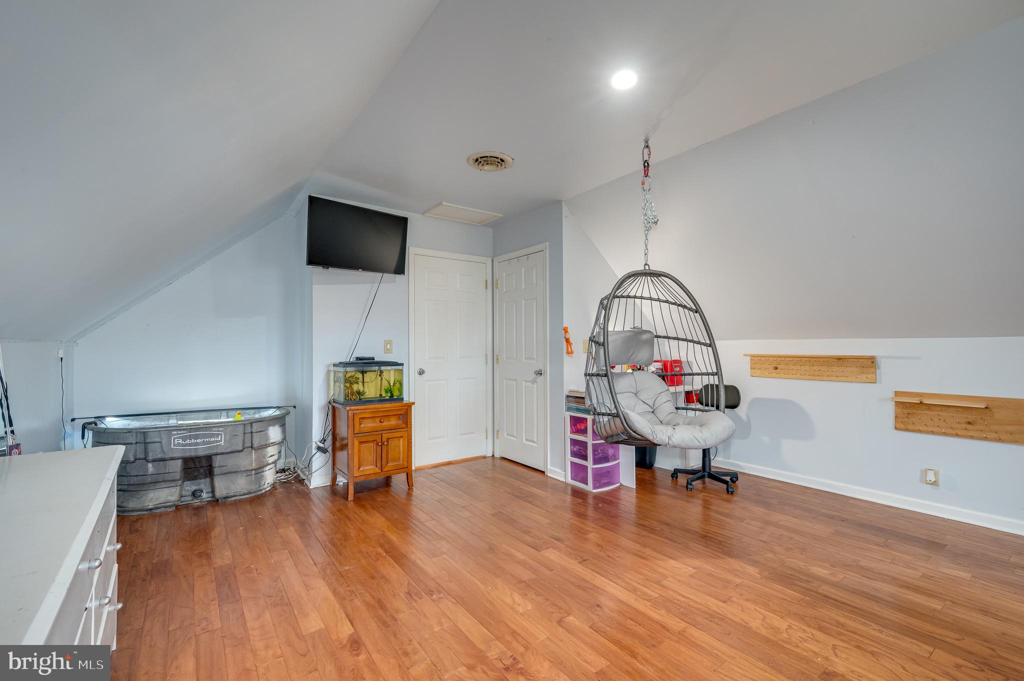 106 Country Ridge Lane Berkeley Springs, WV 25411 - Photo 31 of 59 Gallery Image 31
