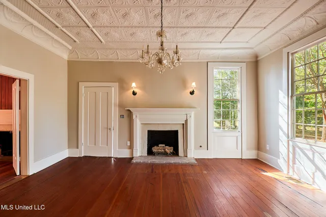 $425,000 | 133 Sulphur Springs Road, Canton, MS 39046