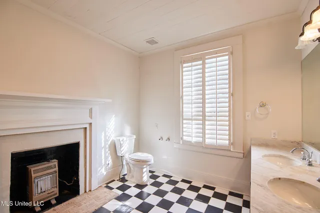 $425,000 | 133 Sulphur Springs Road, Canton, MS 39046