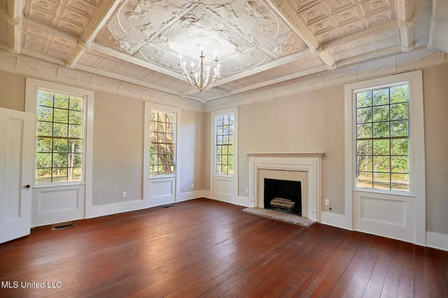 $425,000 | 133 Sulphur Springs Road, Canton, MS 39046