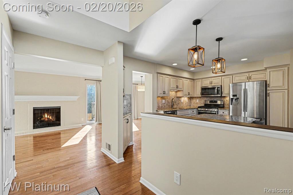 2959 Meadowbrook Drive Rochester Hills, MI 48309 - Photo 8 of 34