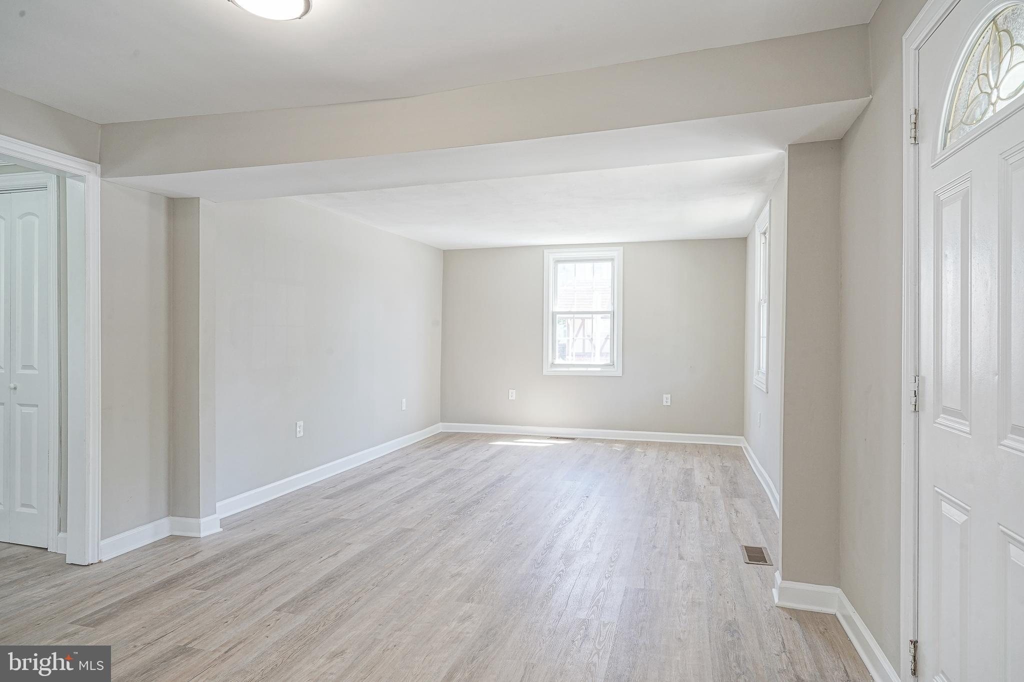 67 Webster Street Riverside, NJ 08075 - Photo 8 of 35