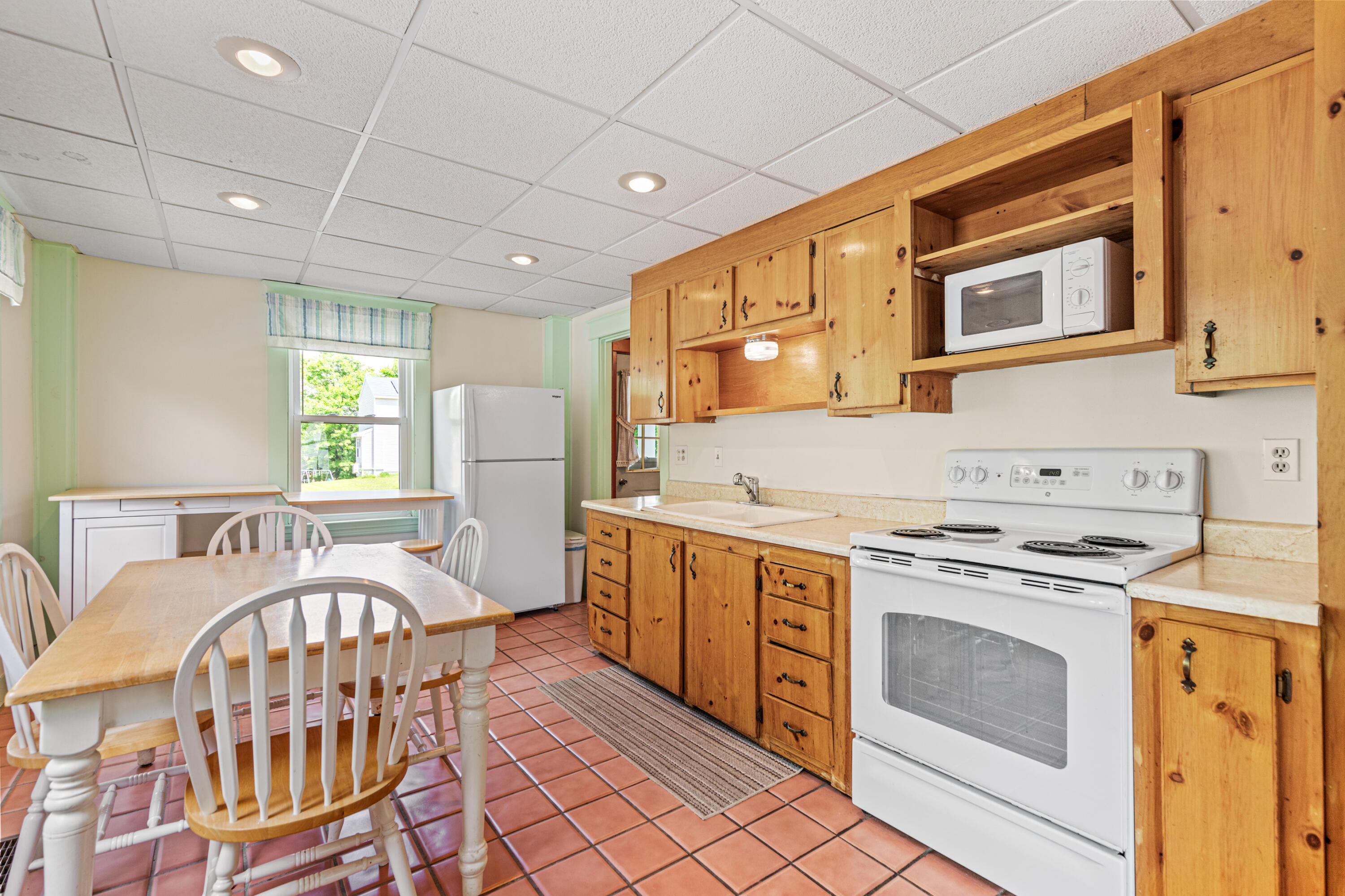 190 Huston Road Gorham, ME 04038 - Photo 24 of 49 190HustonGorham_014