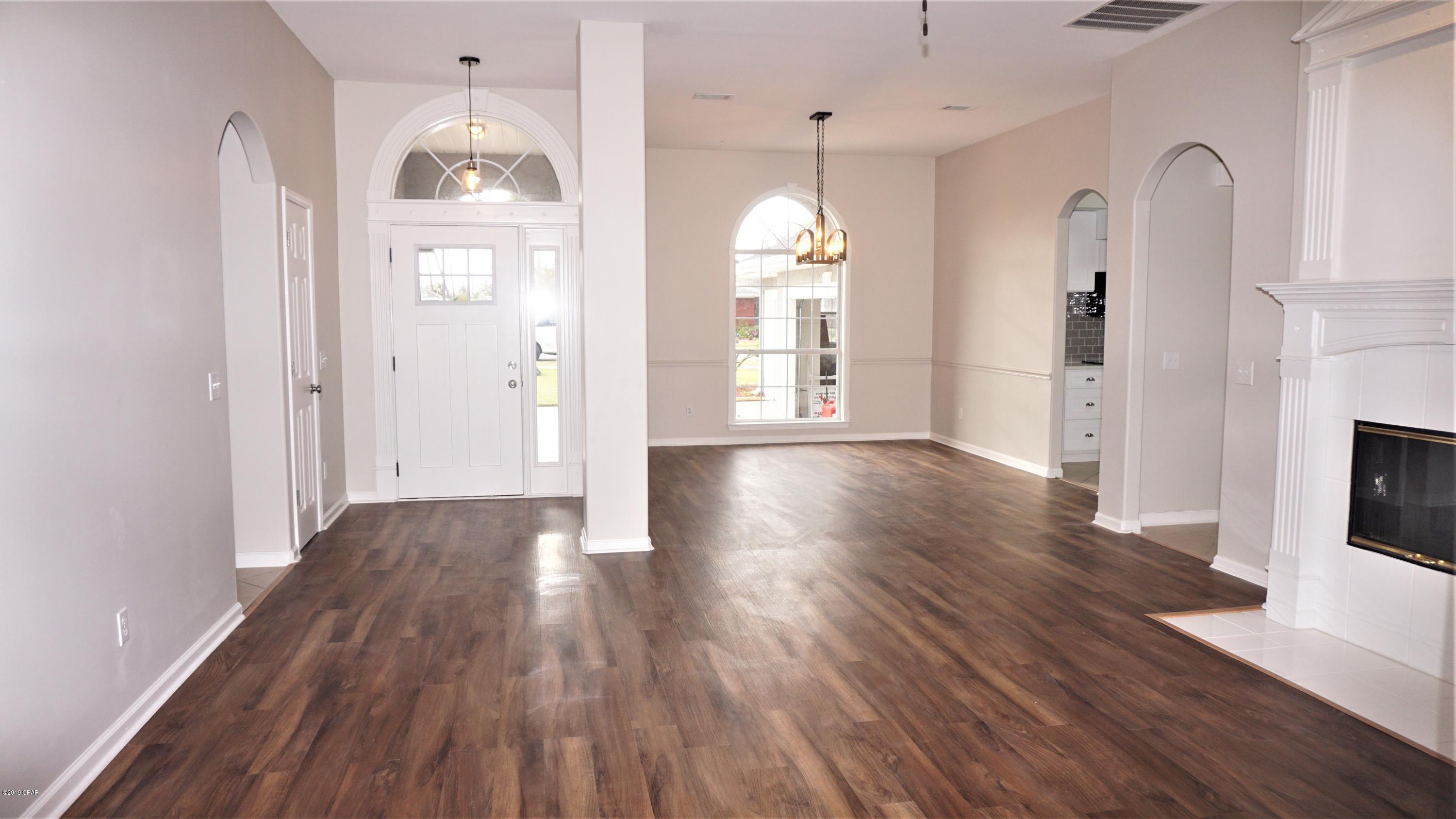 1419 Inverness Road Lynn Haven, FL 32444 - Photo 9 of 35 Gallery Image 9
