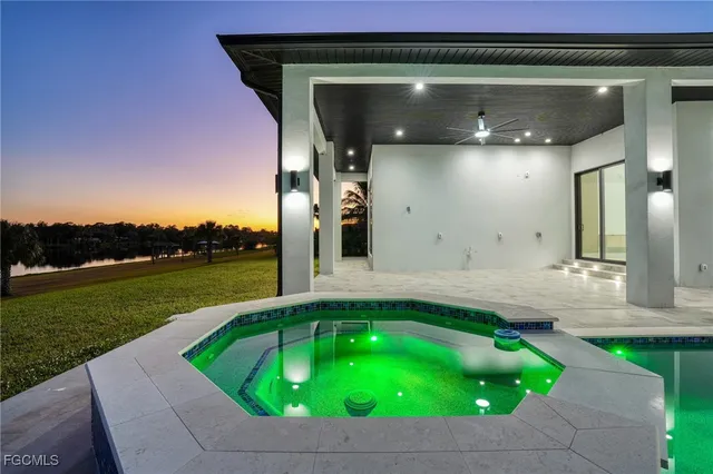 an aerial view of tennis court