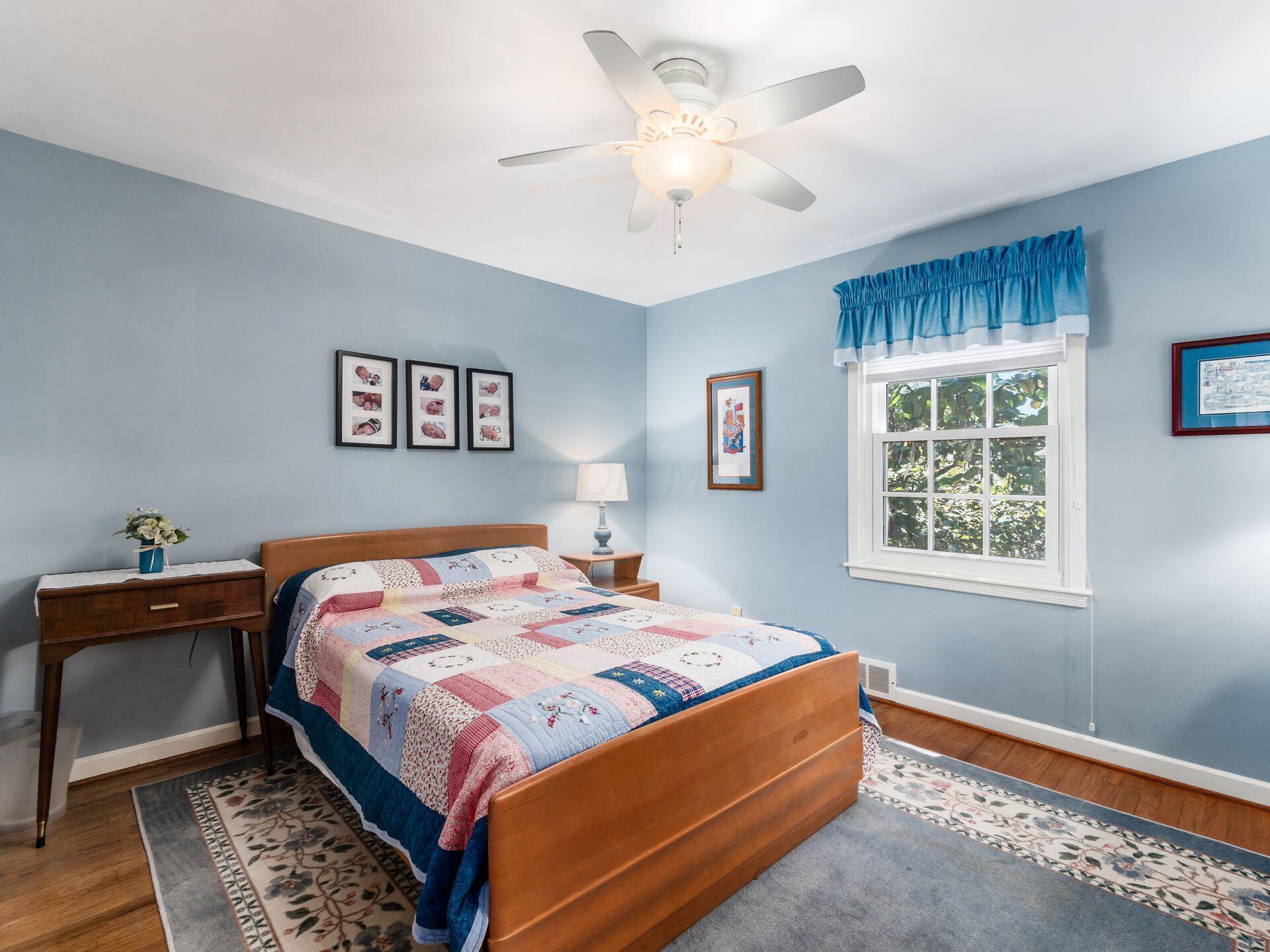 2681 Brandon Road Columbus, OH 43221 - Photo 25 of 38 Ceiling Fan