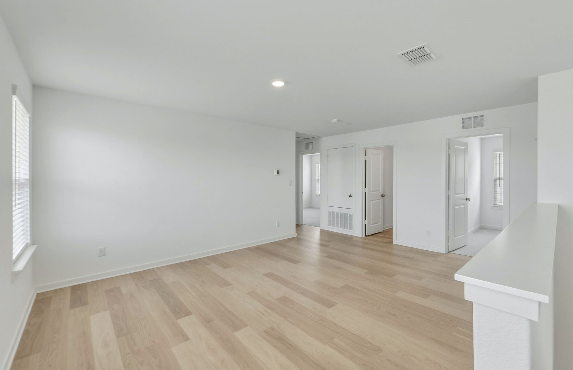 664 Rubber Tree Way Buda, TX 78610 - Photo 14 of 23 Gallery Image 14