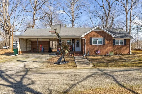 $425,000 | 5513 Highway 700, Eden, NC 27288